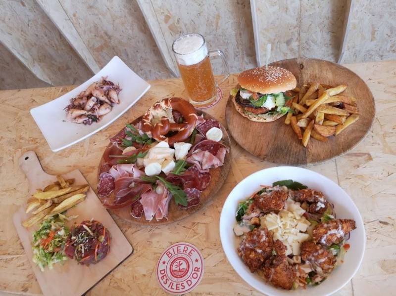 Bar à bières et restaurant finger food à Hyères